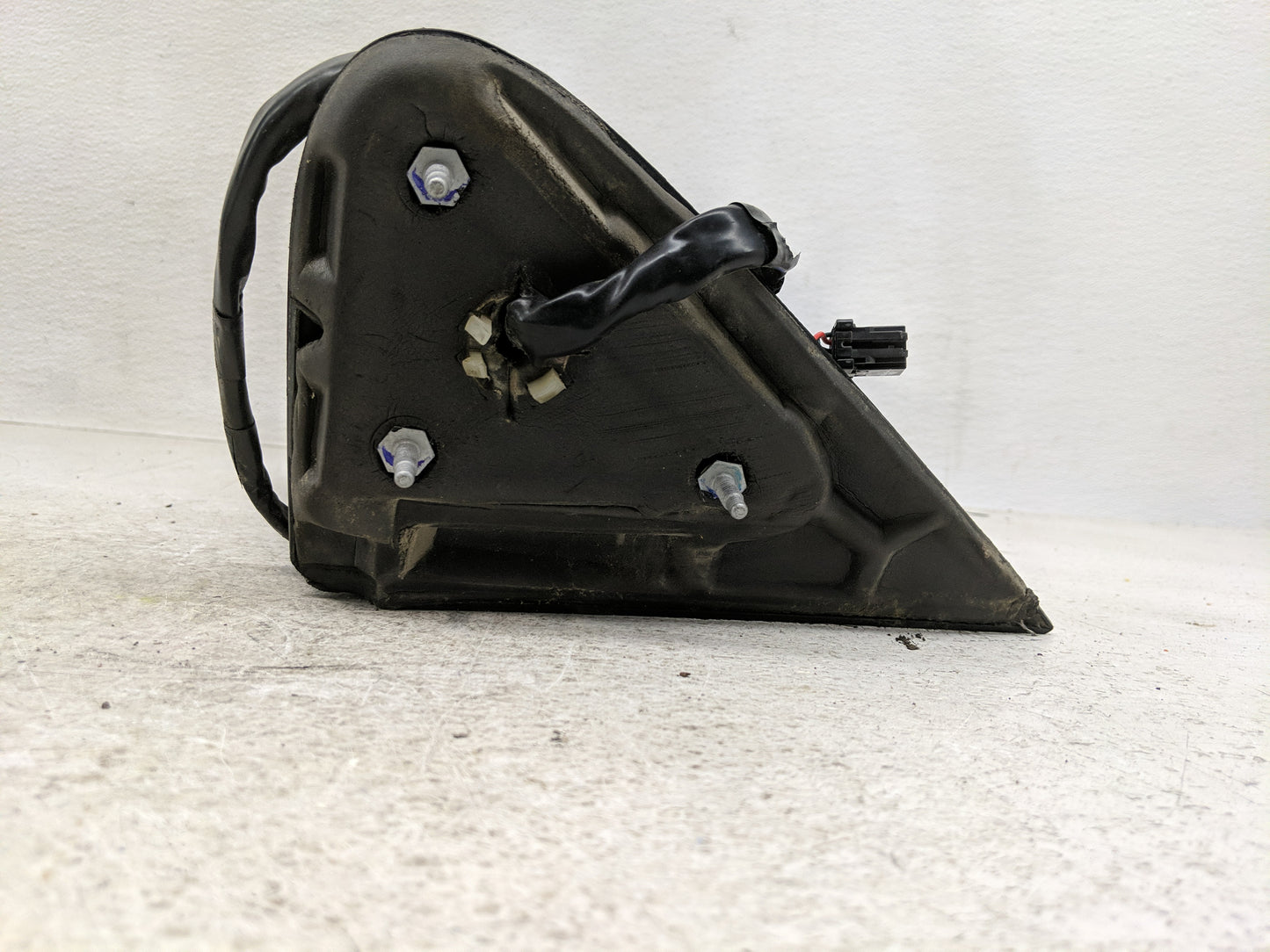 2003-2006 Chevrolet Avalanche Passenger Side View Mirror - Right Door Mirror OEM Used - Oemusedautoparts1.com