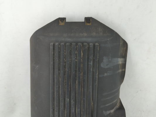 2006 Chevrolet Avalanche Engine Cover