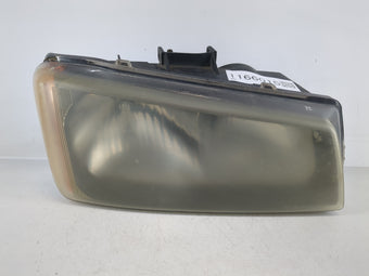 compare product 2005 Avalanche 1500 Passenger Right Oem Head Light Headlight Lamp