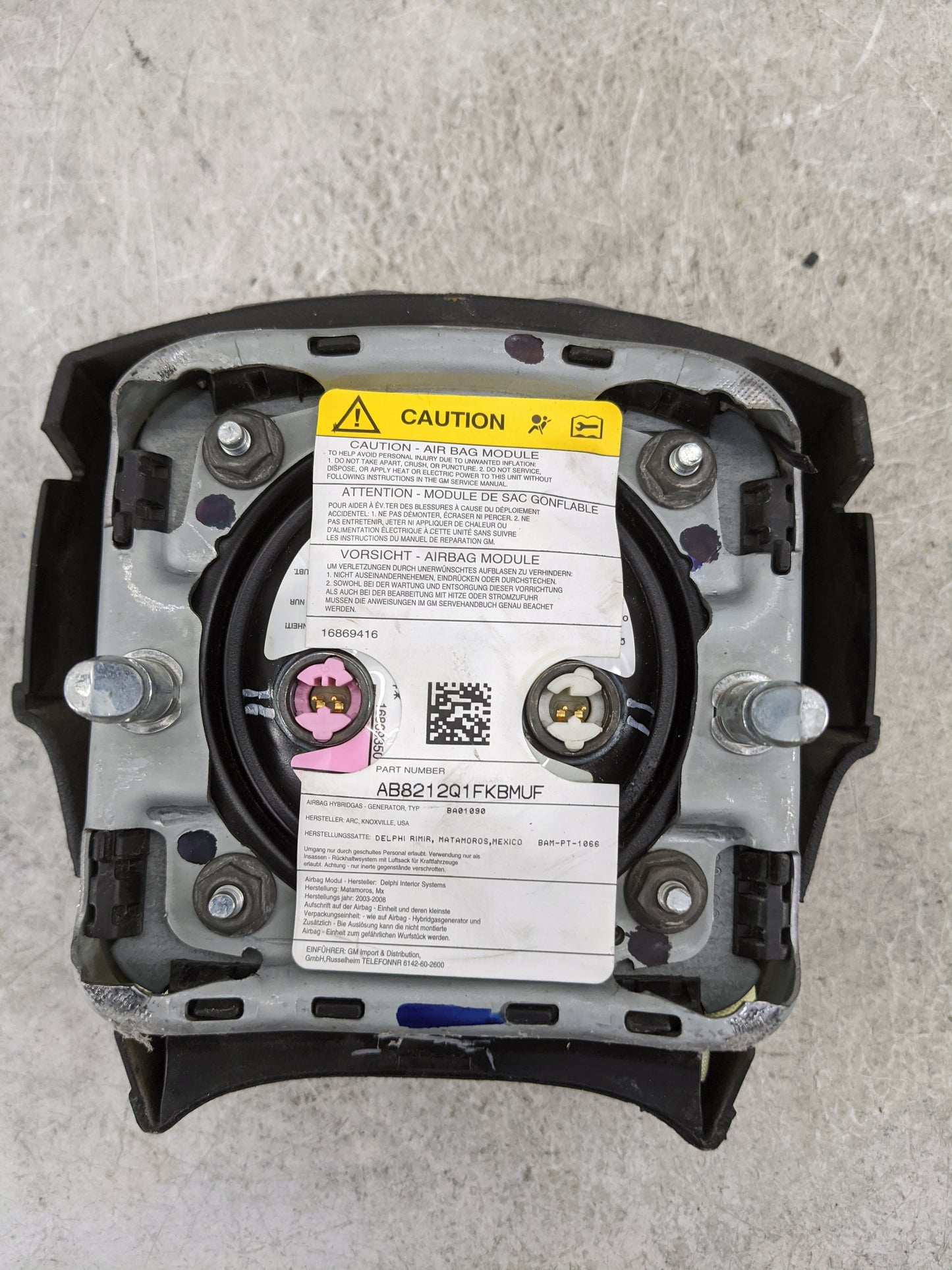 2003 Chevrolet Avalanche 1500 Air Bag Driver Left Steering Wheel Mounted - Oemusedautoparts1.com