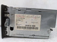 2005-2006 Chevrolet Avalanche 1500 Radio AM FM Cd Player Receiver Replacement P/N:28004545 15234935 Fits OEM Used Auto Parts