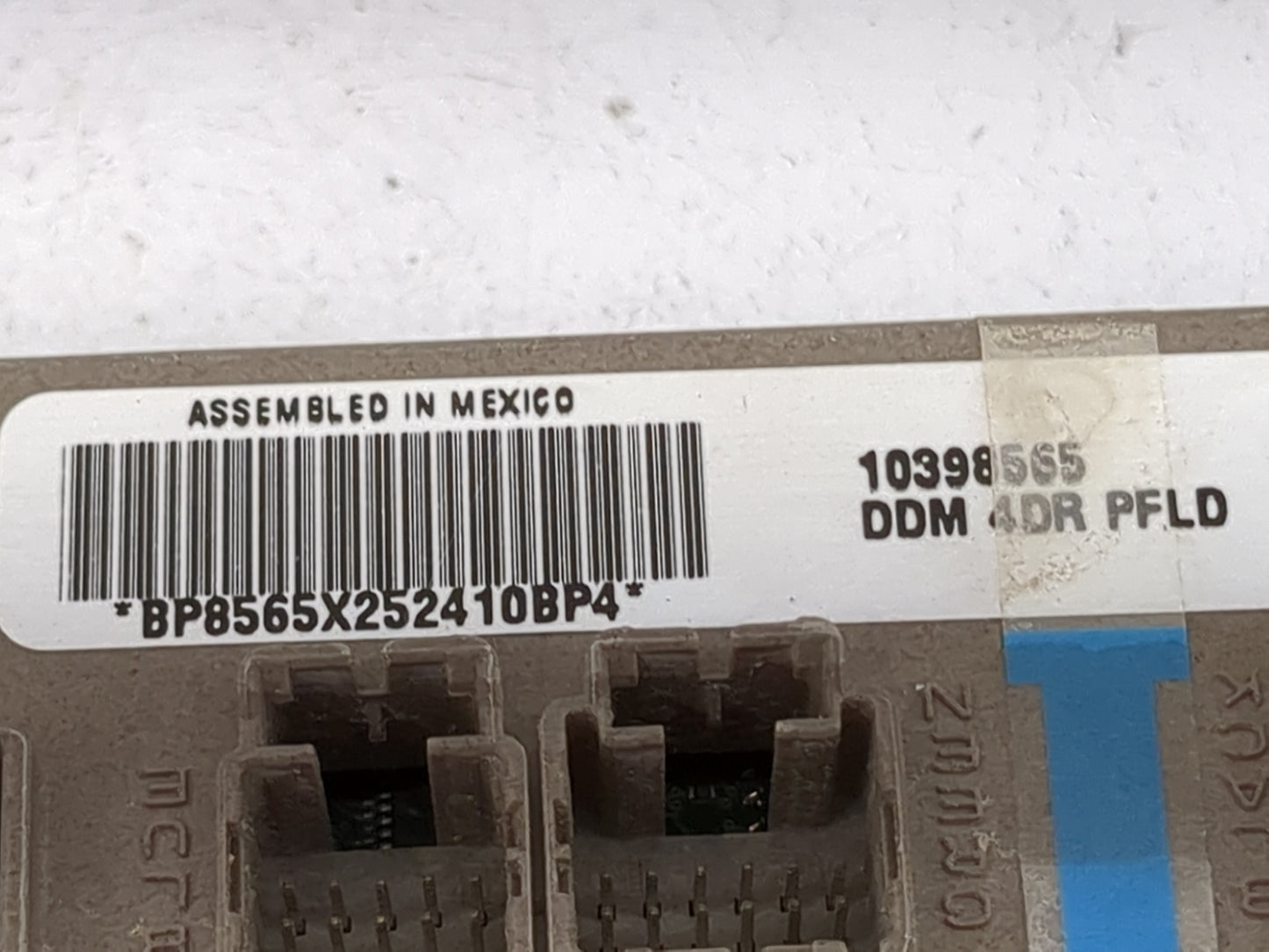 2006 Chevrolet Avalanche 1500 Master Power Window Switch Replacement Driver Side Left P/N:10398565 BP8565X252410BP4 Fits OEM
