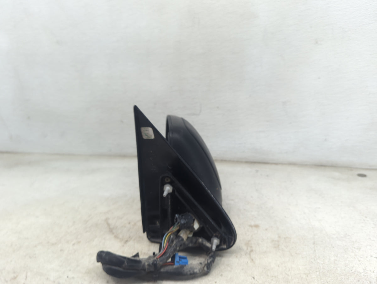 2006 Chevrolet Avalanche 1500 Driver Side View Mirror - Left Door Mirror OEM Used - Oemusedautoparts1.com