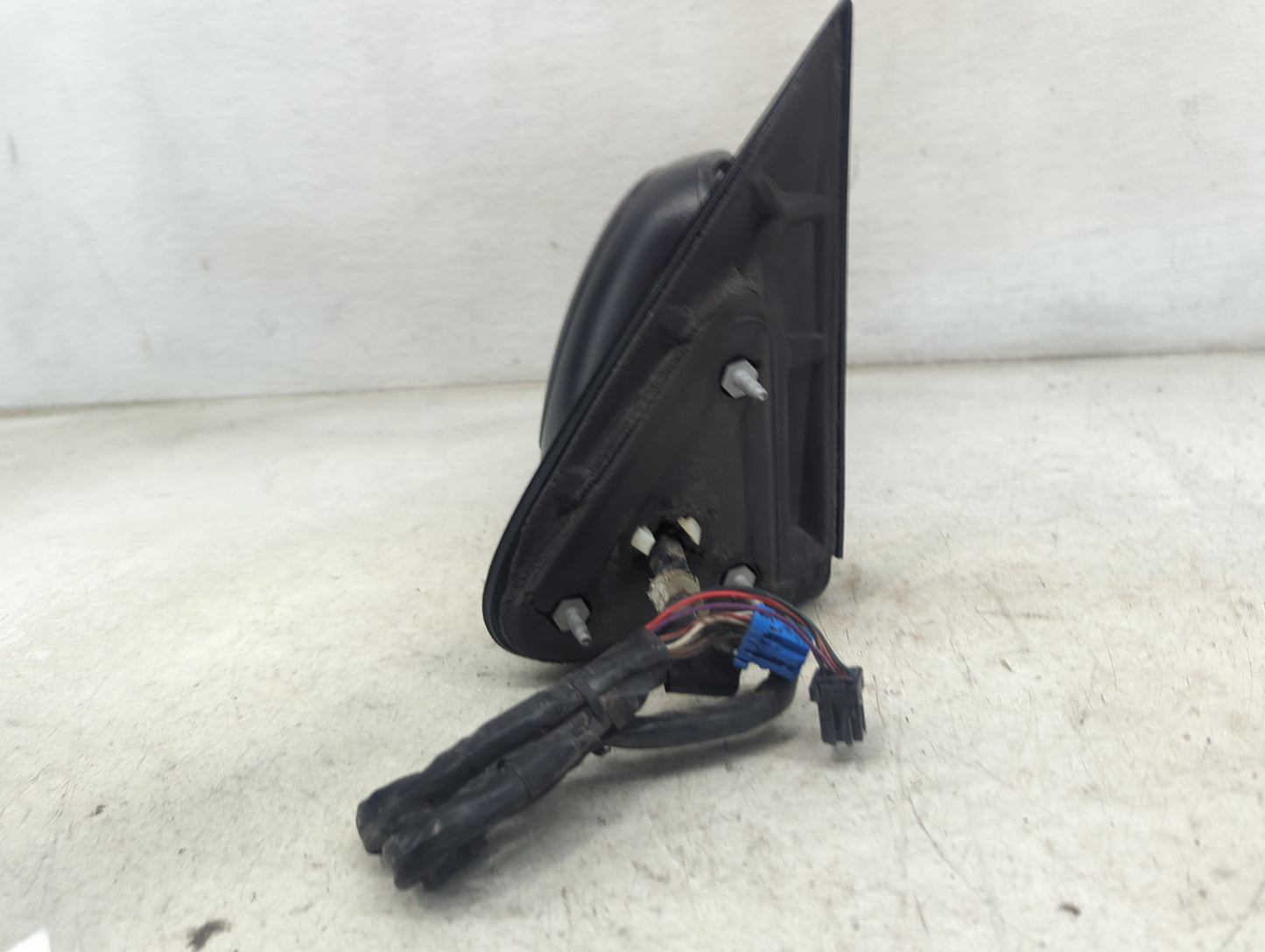 2006 Chevrolet Avalanche 1500 Passenger Side View Mirror - Right Door Mirror OEM Used - Oemusedautoparts1.com