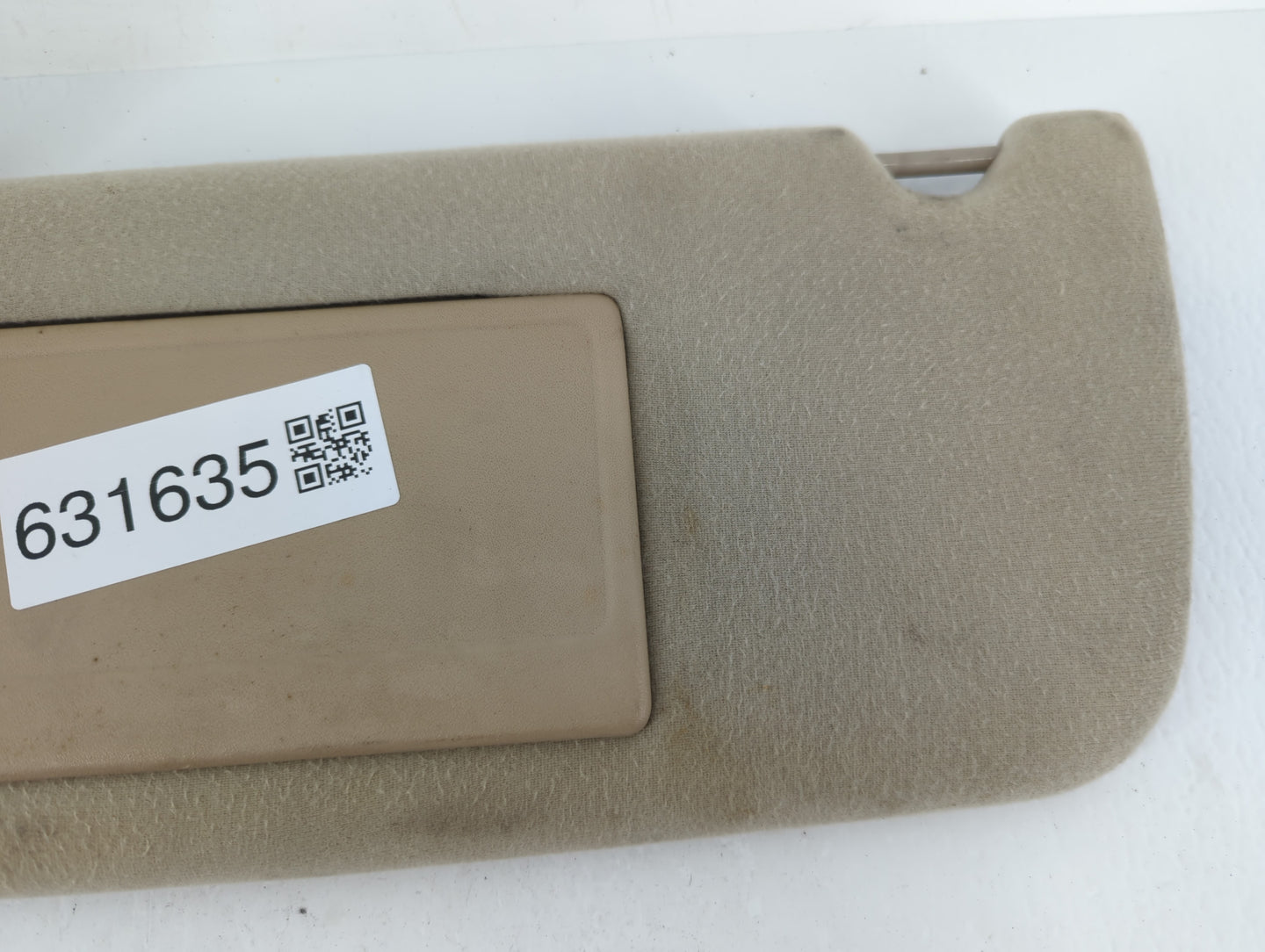 2006 Chevrolet Avalanche 1500 Sun Visor Shade Replacement Driver Left Mirror Fits OEM Used Auto Parts - Oemusedautoparts1.co