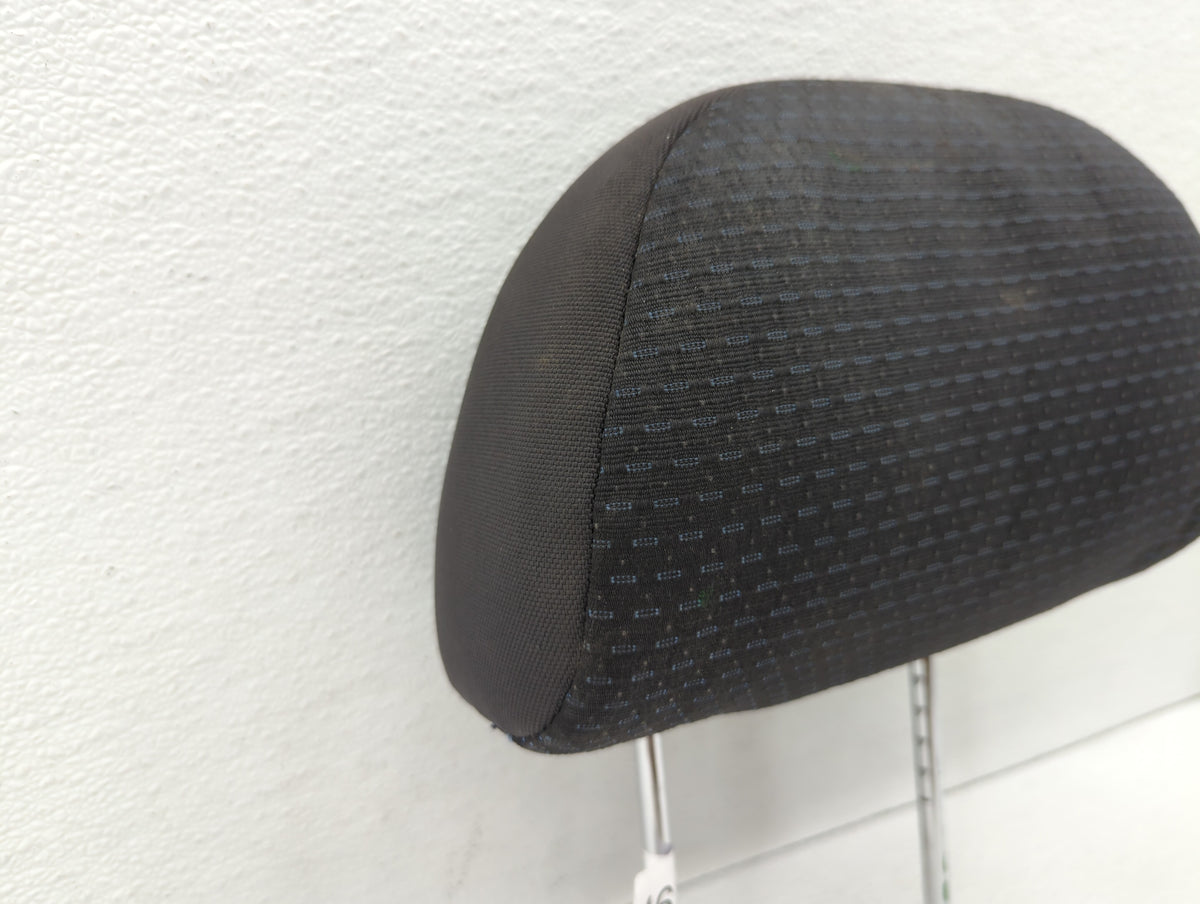 2006 Chevrolet Aveo Headrest Head Rest Rear Center Seat Black 461654 - Oemusedautoparts1.com