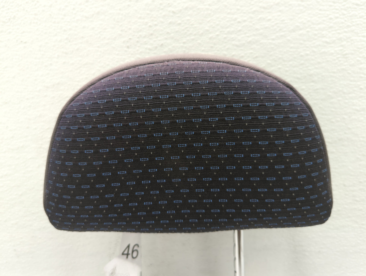 2006-2006 Chevrolet Aveo Headrest Head Rest Front Driver Passenger Seat - Oemusedautoparts1.com