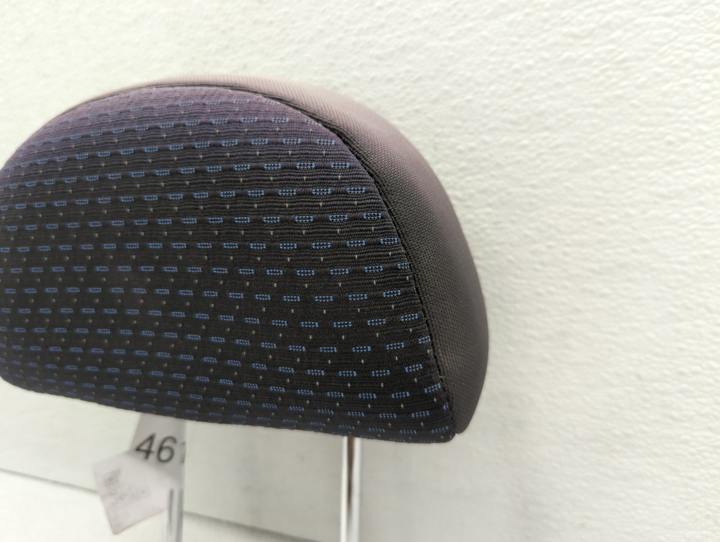 2006-2006 Chevrolet Aveo Headrest Head Rest Front Driver Passenger Seat - Oemusedautoparts1.com