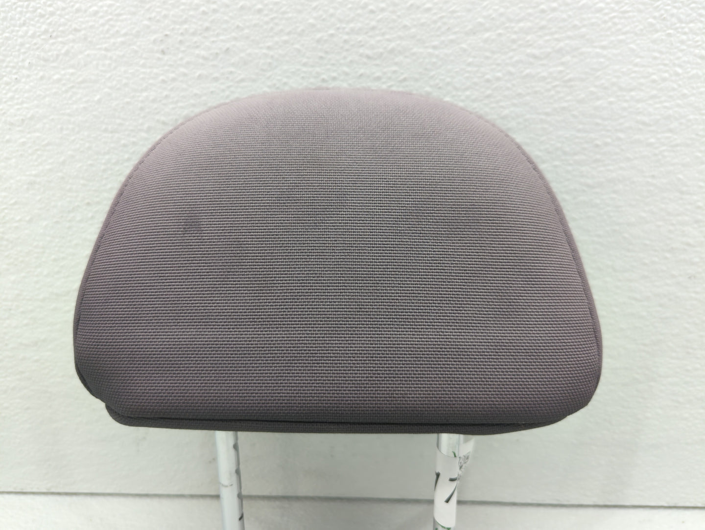 2006-2006 Chevrolet Aveo Headrest Head Rest Front Driver Passenger Seat - Oemusedautoparts1.com