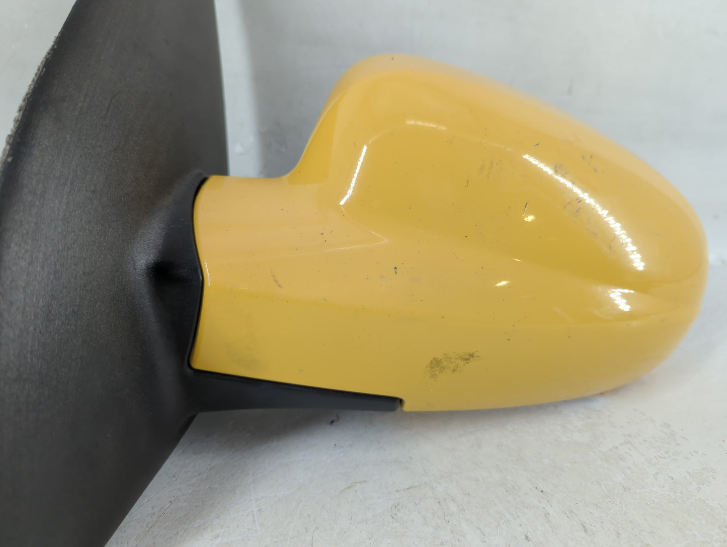 2005-2006 Chevrolet Aveo Driver Side View Mirror - Left Door Mirror OEM Used - Oemusedautoparts1.com