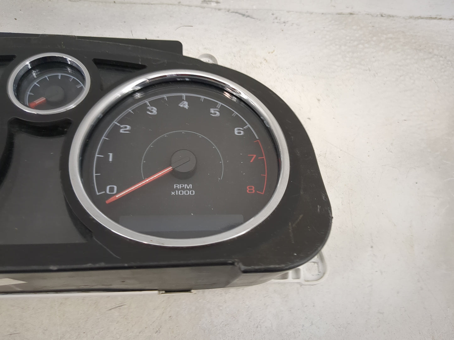 2005-2006 Chevrolet Cobalt Instrument Cluster Speedometer Gauges P/N:15805551 Miles:208K Fits Fits 2005 2006 OEM Used Auto P