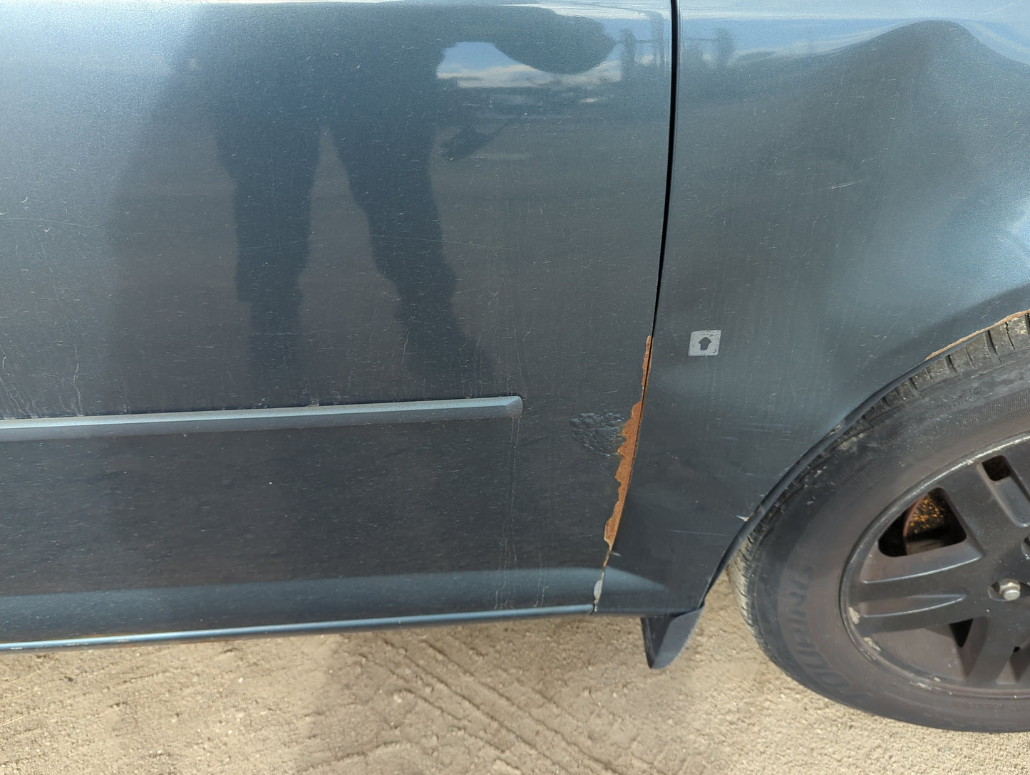 2005-2010 Chevrolet Cobalt Passenger Front Door Oem 1225318 - Oemusedautoparts1.com