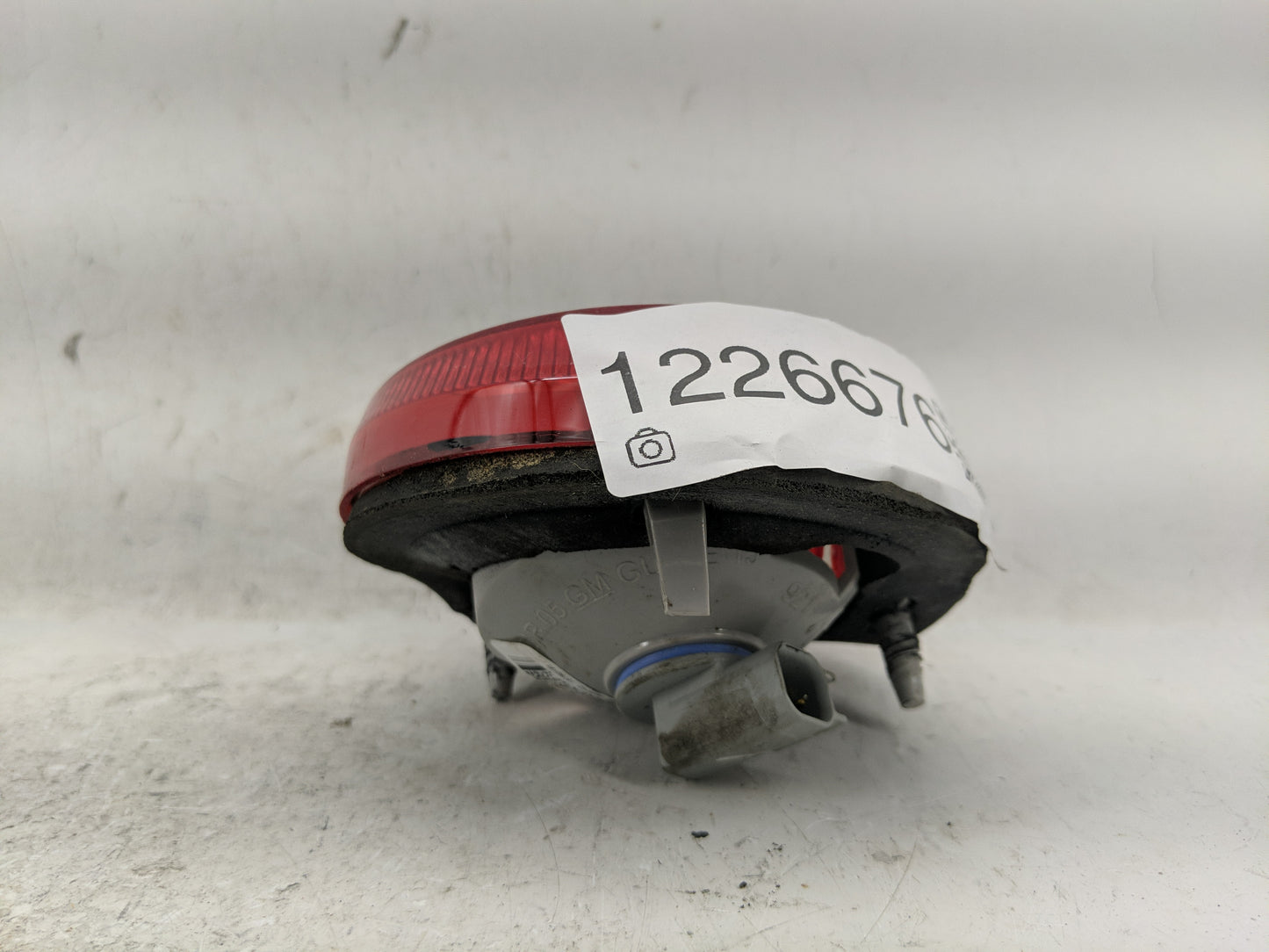 2005-2010 Chevrolet Cobalt Tail Light Assembly Passenger Right OEM Fits Fits 2005 2006 2007 2008 2009 2010 OEM Used Auto Par