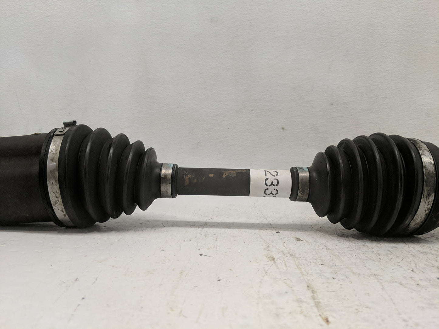 2005-2010 Chevrolet Cobalt Axle Shaft Front Driver Cv C/v - Oemusedautoparts1.com