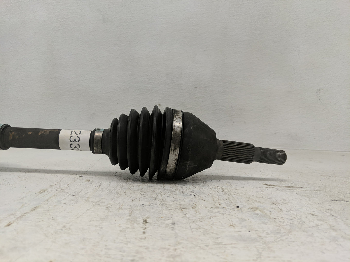 2005-2010 Chevrolet Cobalt Axle Shaft Front Driver Cv C/v - Oemusedautoparts1.com