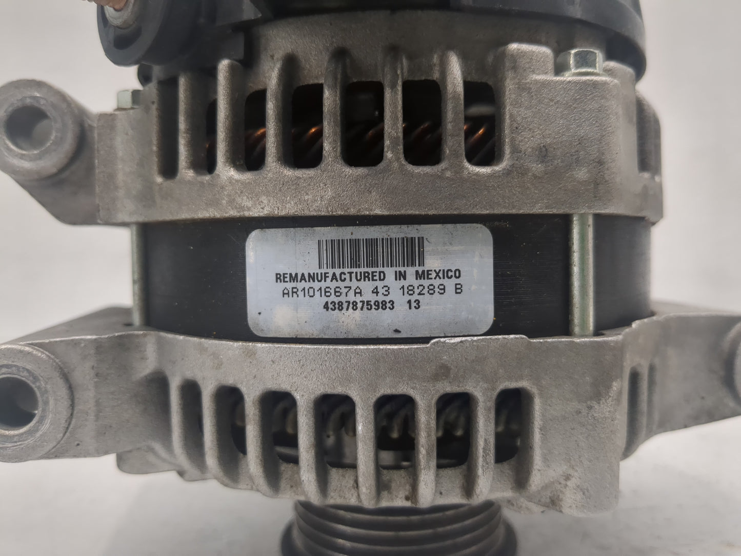 2005-2007 Chevrolet Cobalt Alternator Replacement Generator Charging Assembly Engine OEM Fits Fits 2005 2006 2007 OEM Used A