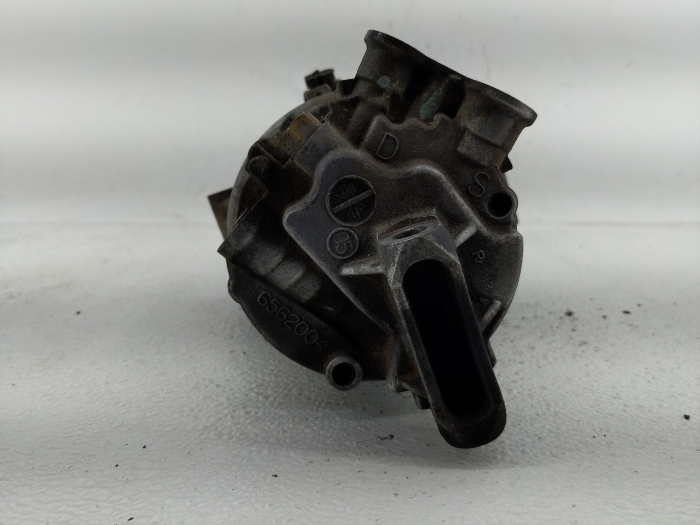 2005-2006 Chevrolet Cobalt Air Conditioning A/c Ac Compressor Oem - Oemusedautoparts1.com