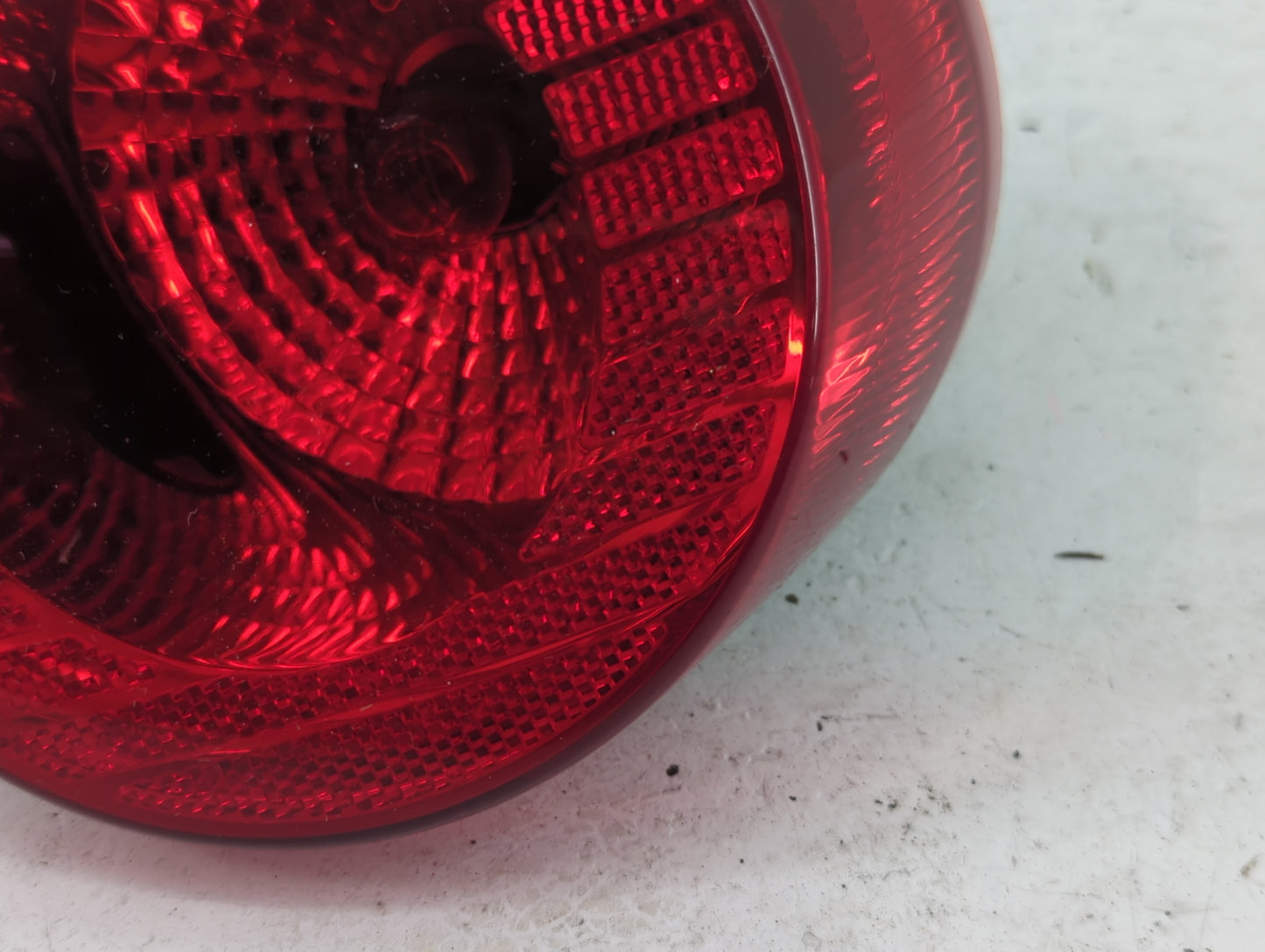 2005-2010 Chevrolet Cobalt Tail Light Assembly Passenger Right OEM Fits Fits 2005 2006 2007 2008 2009 2010 OEM Used Auto Par