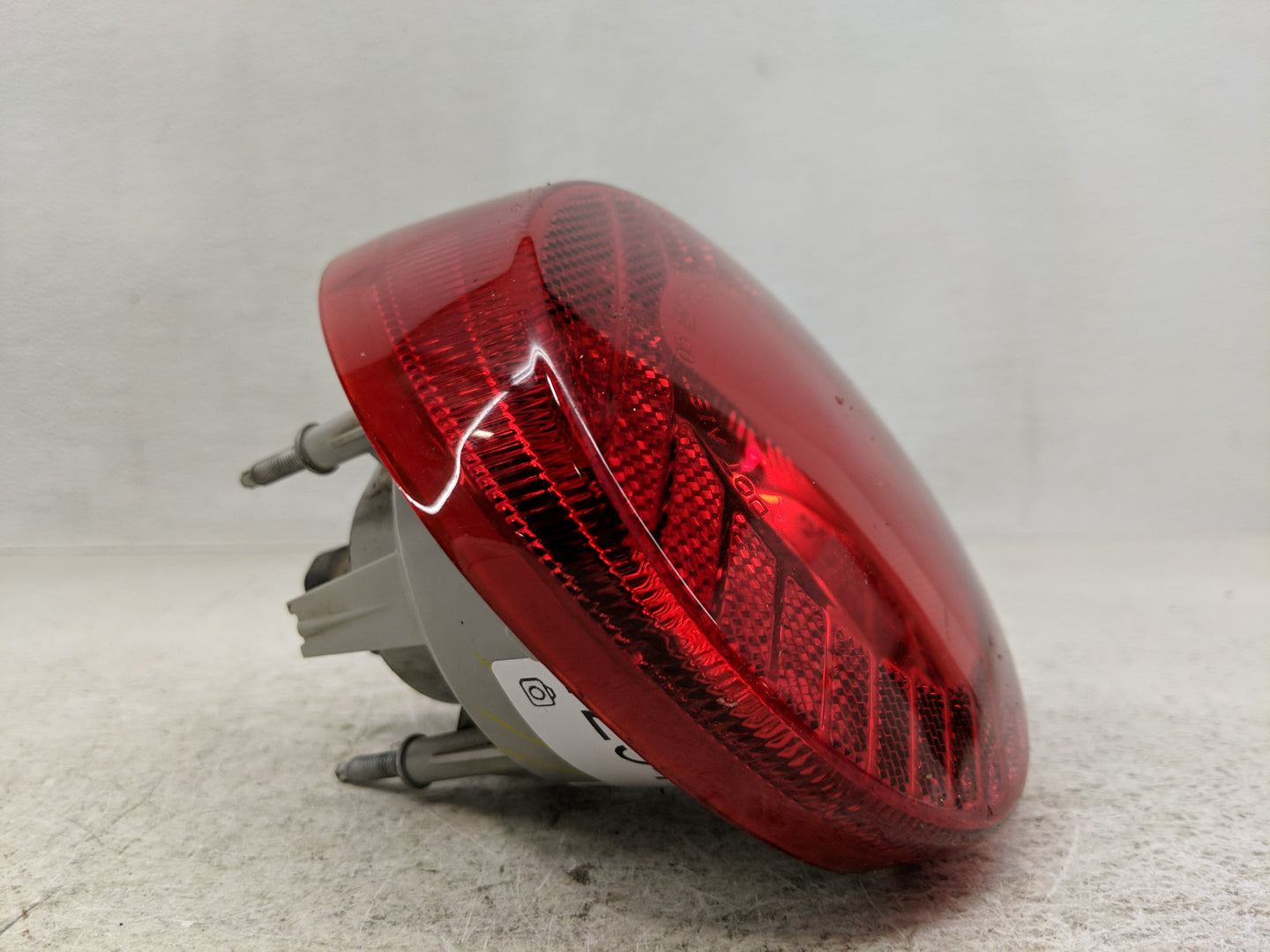 2005-2010 Chevrolet Cobalt Tail Light Assembly Passenger Right OEM P/N:16532532 Fits Fits 2005 2006 2007 2008 2009 2010 OEM 
