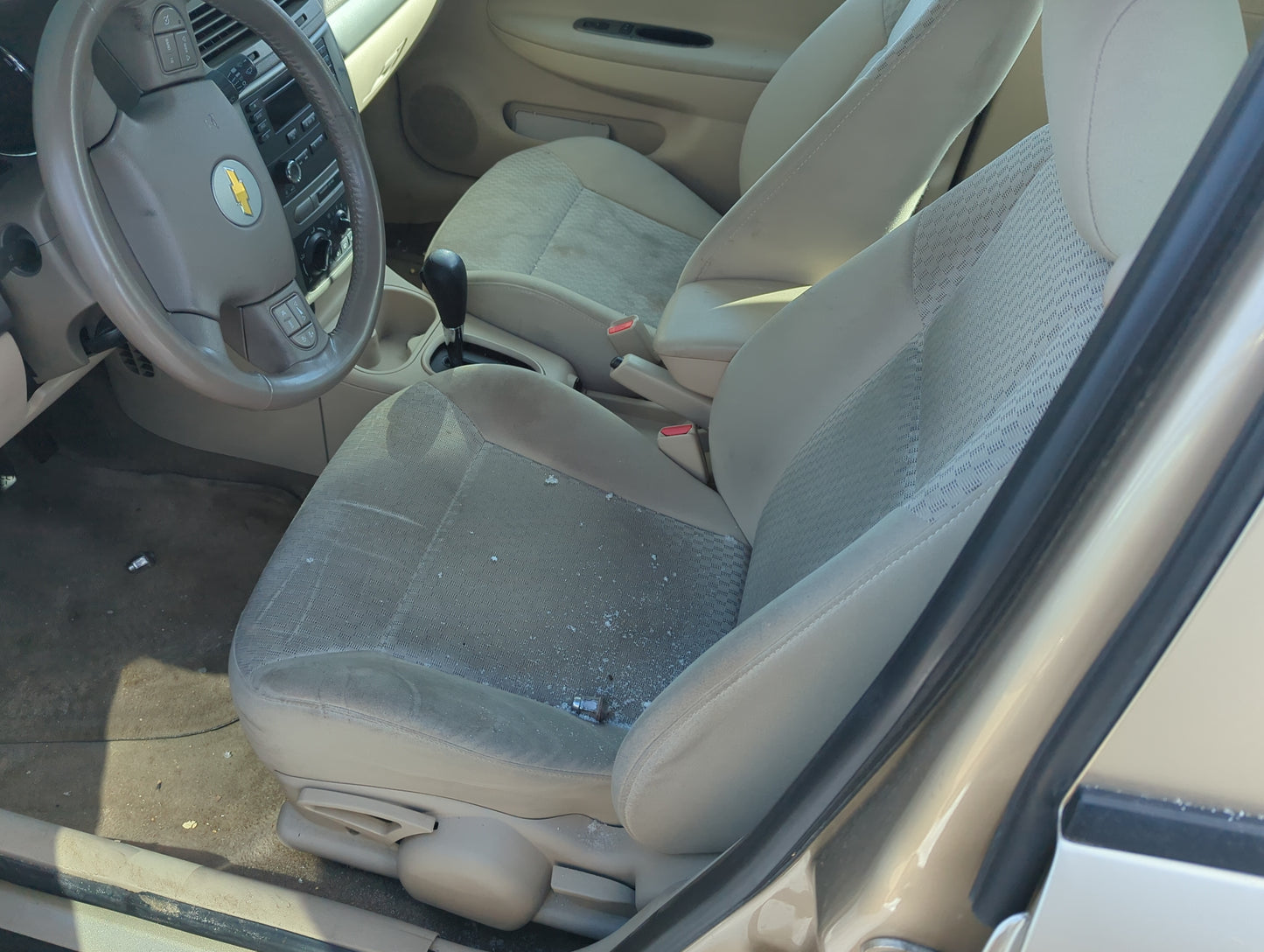 2006-2010 Chevrolet Cobalt Driver Front Seat Oem 1359197 - Oemusedautoparts1.com