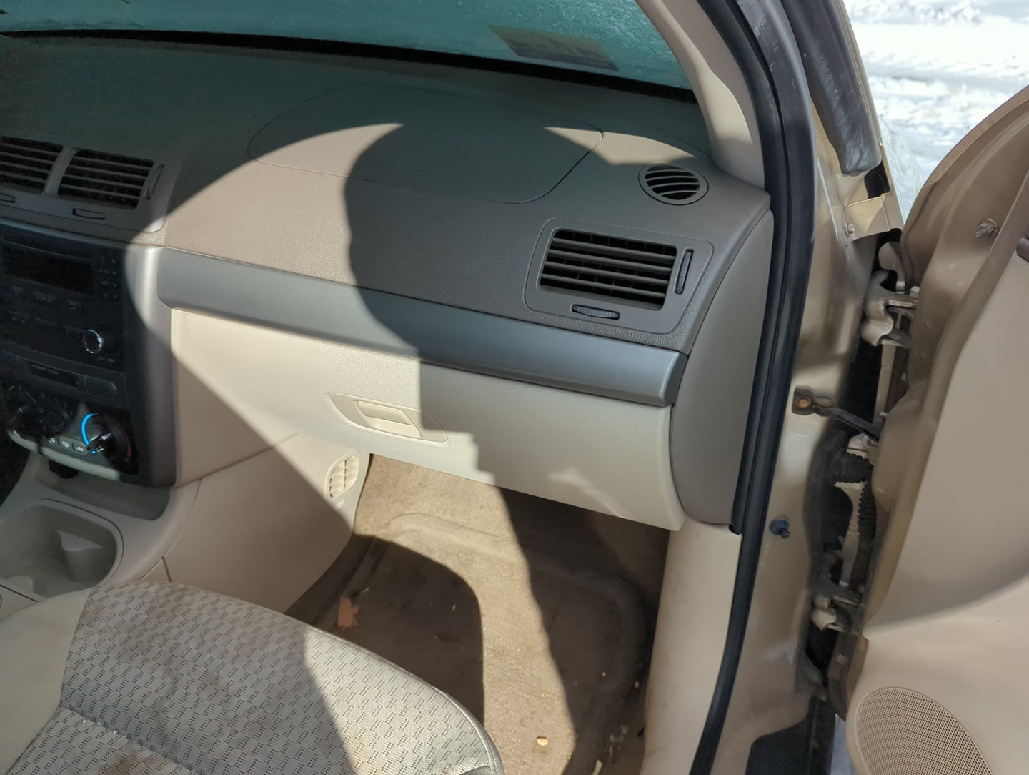 2006 Chevrolet Cobalt Passenger Glove Box Door Storage Compartment - Oemusedautoparts1.com