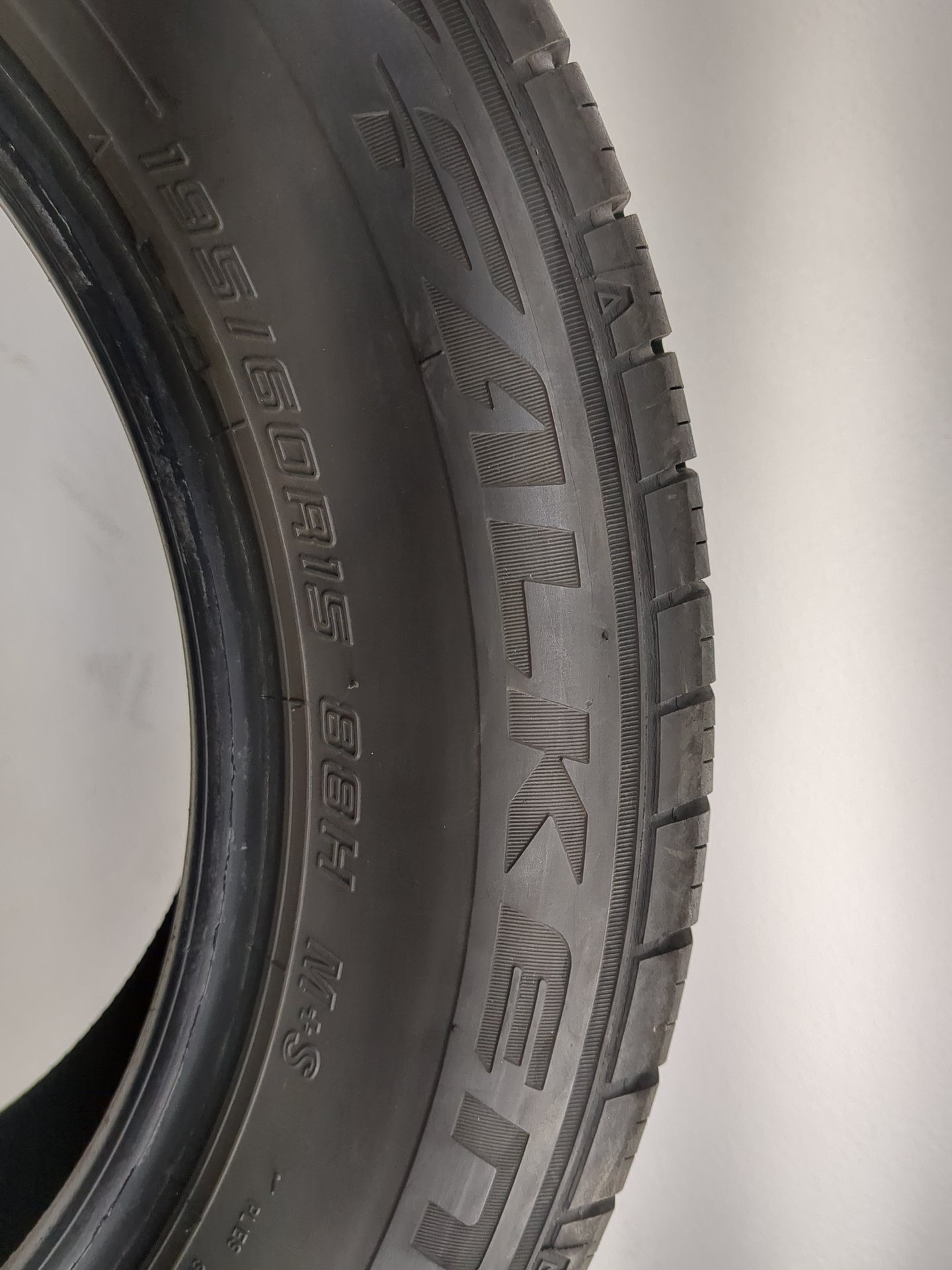 Used Tire 195/60R15 FALKEN PRO G5 A/S 88H - Tread Depth 11.5/32 - Oemusedautoparts1.com