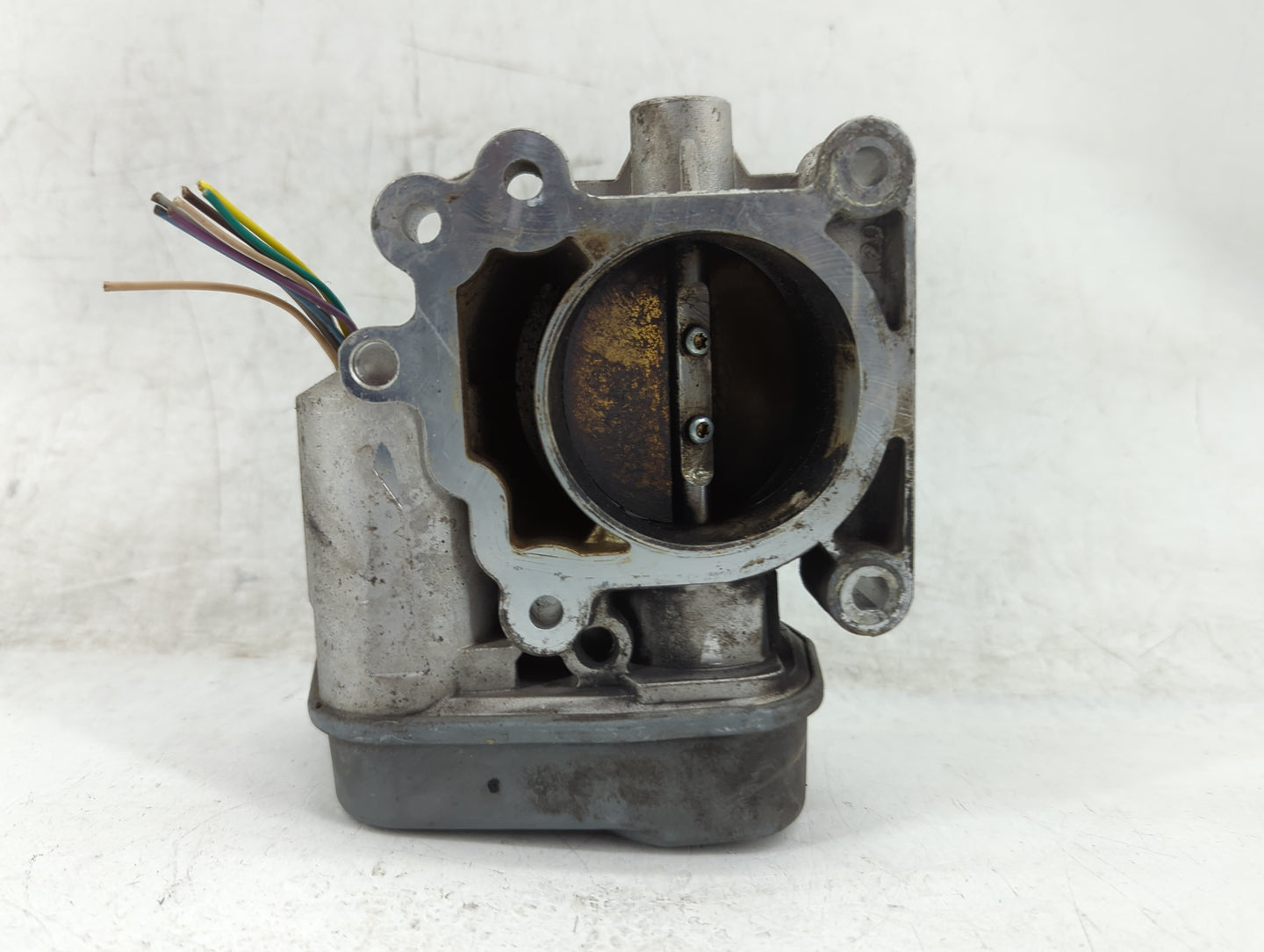 2005-2006 Chevrolet Cobalt Throttle Body Fits Fits 2002 2003 2004 2005 2006 2007 OEM Used Auto Parts - Oemusedautoparts1.com