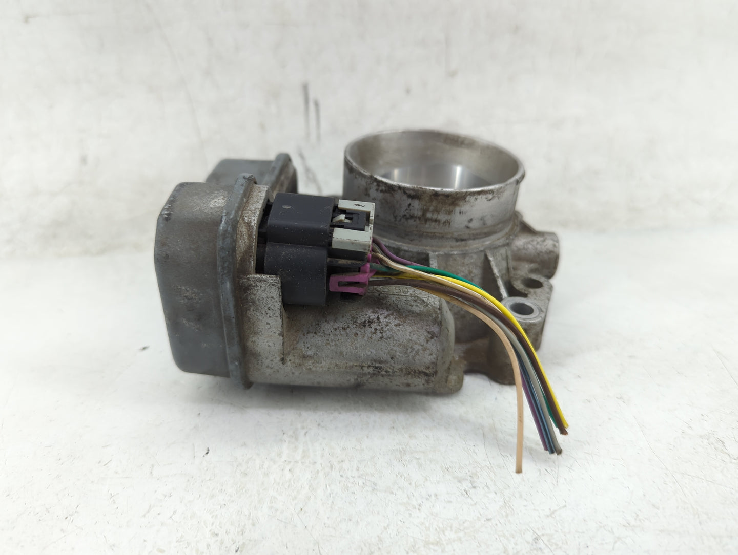 2005-2006 Chevrolet Cobalt Throttle Body Fits Fits 2002 2003 2004 2005 2006 2007 OEM Used Auto Parts - Oemusedautoparts1.com