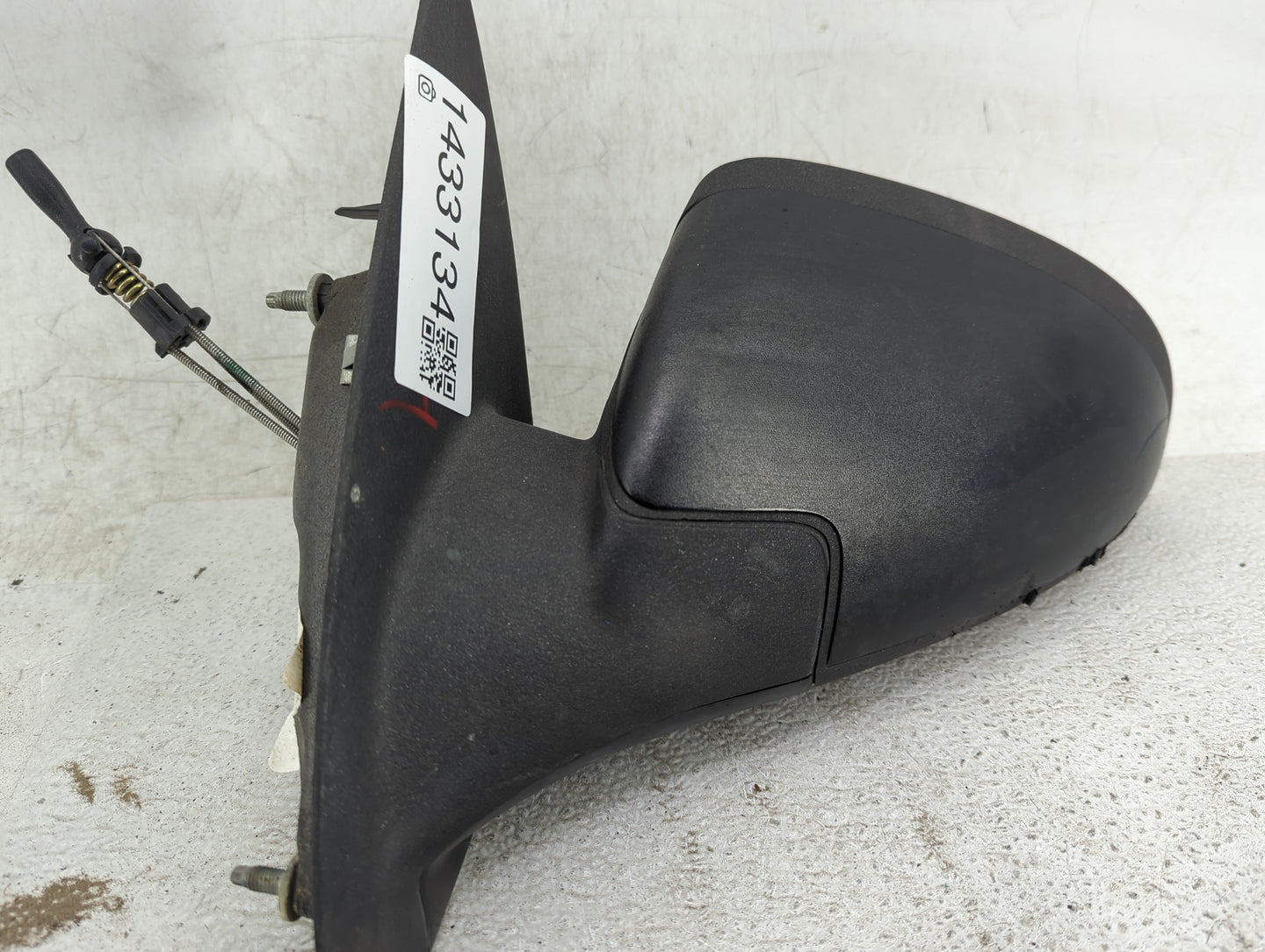 2006 Chevrolet Cobalt Driver Side View Mirror - Left Door Mirror OEM Used - Oemusedautoparts1.com
