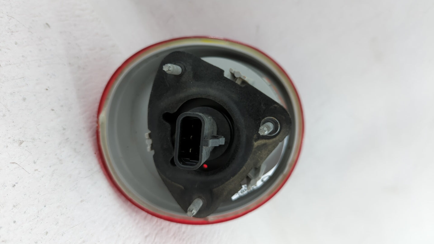 2005-2010 Chevrolet Cobalt Tail Light Assembly Driver Left OEM P/N:15797855 16532531 Fits Fits 2005 2006 2007 2008 2009 2010