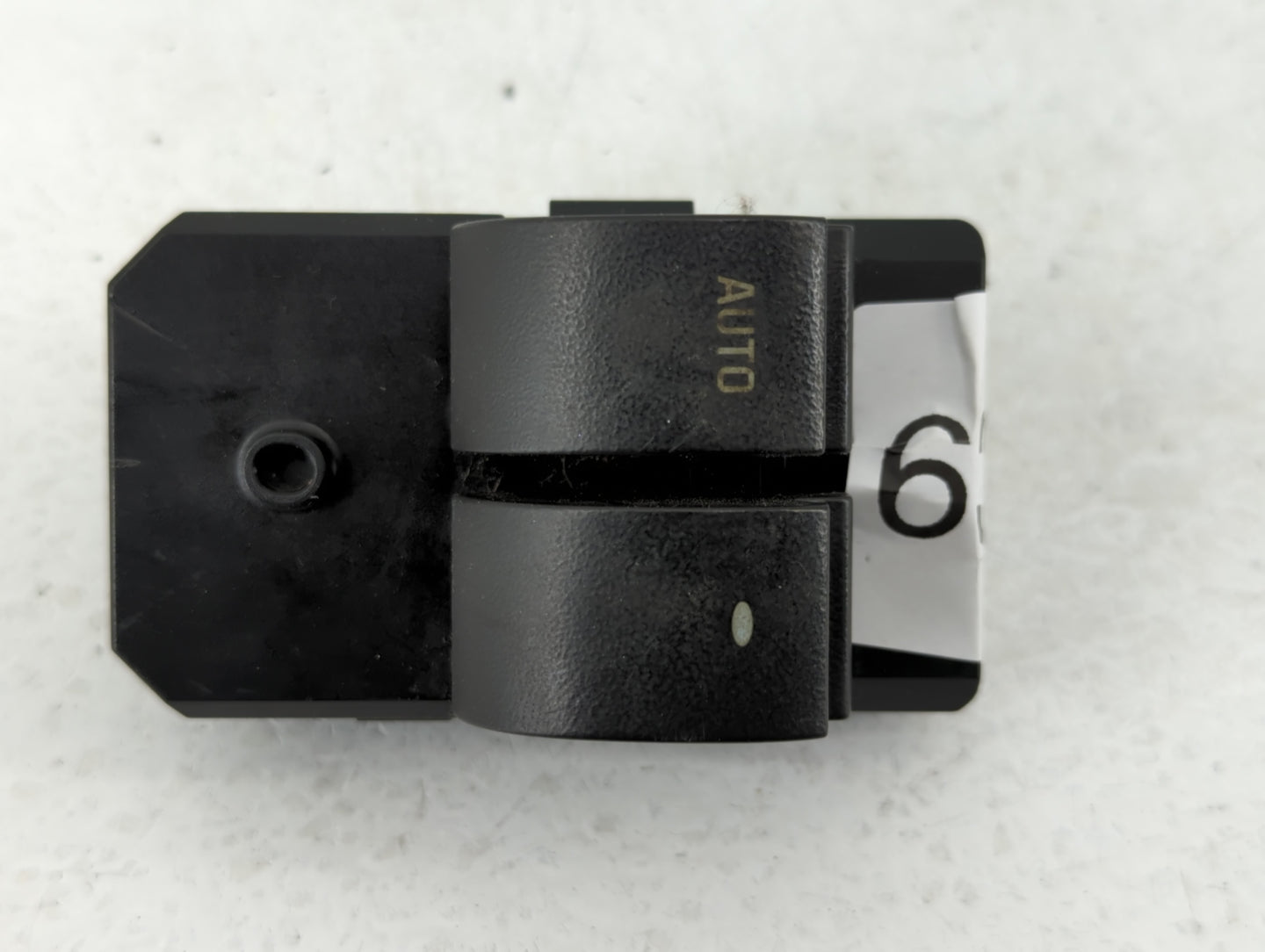 2005-2010 Chevrolet Cobalt Master Power Window Switch Replacement Driver Side Left P/N:22721762 Fits OEM Used Auto Parts - O