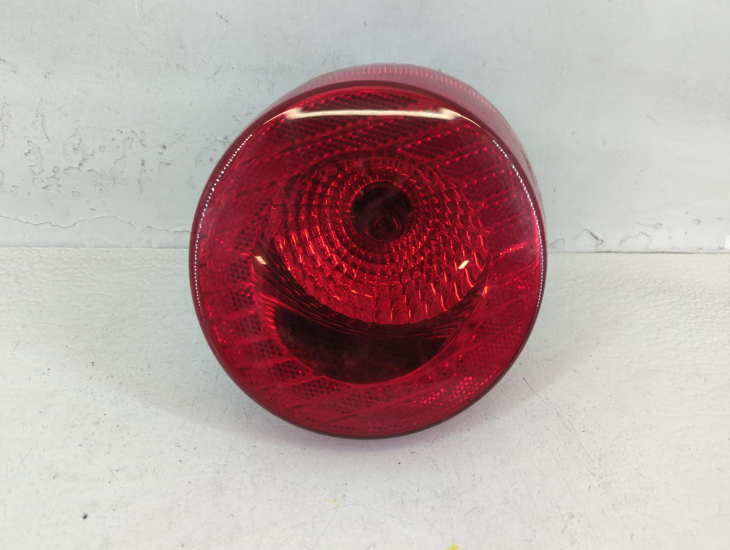 2005-2010 Chevrolet Cobalt Tail Light Assembly Passenger Right OEM Fits Fits 2005 2006 2007 2008 2009 2010 OEM Used Auto Par