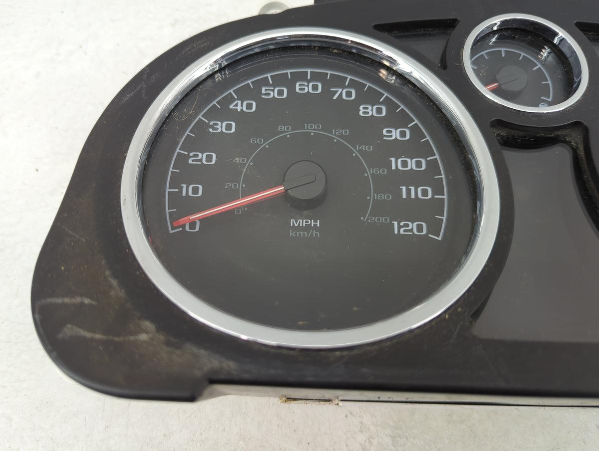 2005-2006 Chevrolet Cobalt Instrument Cluster Speedometer Gauges P/N:15805551 Miles:100K Fits Fits 2005 2006 OEM Used Auto P