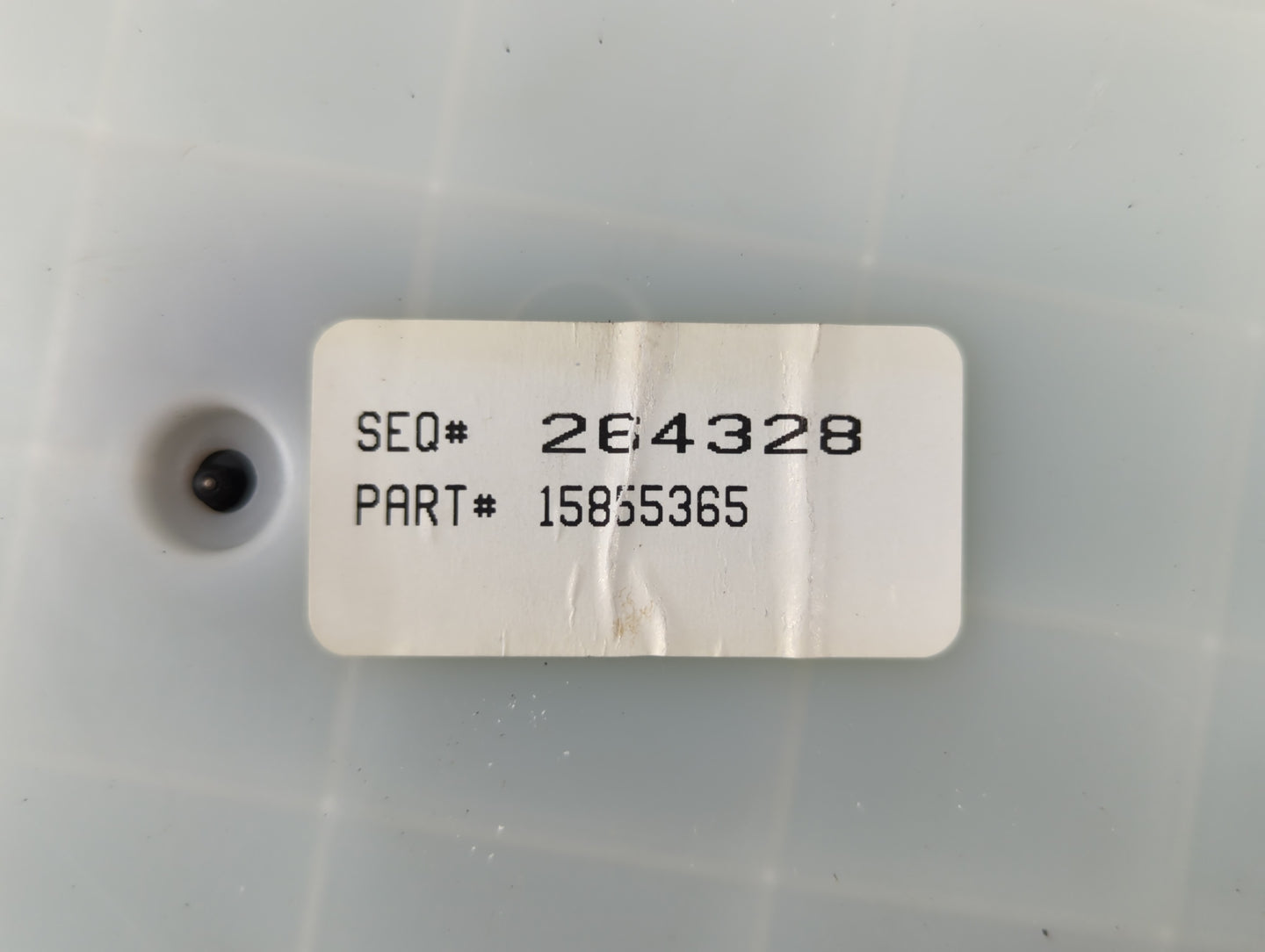 2006 Chevrolet Cobalt Instrument Cluster Speedometer Gauges P/N:15855365 Fits OEM Used Auto Parts - Oemusedautoparts1.com