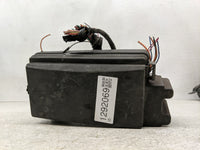 2004-2006 Chevrolet Colorado Fusebox Fuse Box Panel Relay Module P/N:15222953 Fits Fits 2004 2005 2006 OEM Used Auto Parts -