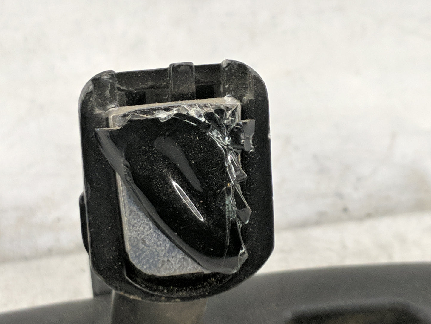 2004-2007 Chevrolet Colorado Interior Rear View Mirror Replacement OEM P/N:5C0715 Fits OEM Used Auto Parts - Oemusedautopart