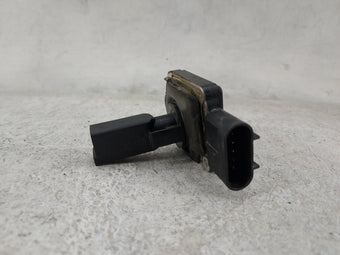compare product 2004-2006 Chevrolet Colorado Mass Air Flow Meter Maf 1487983