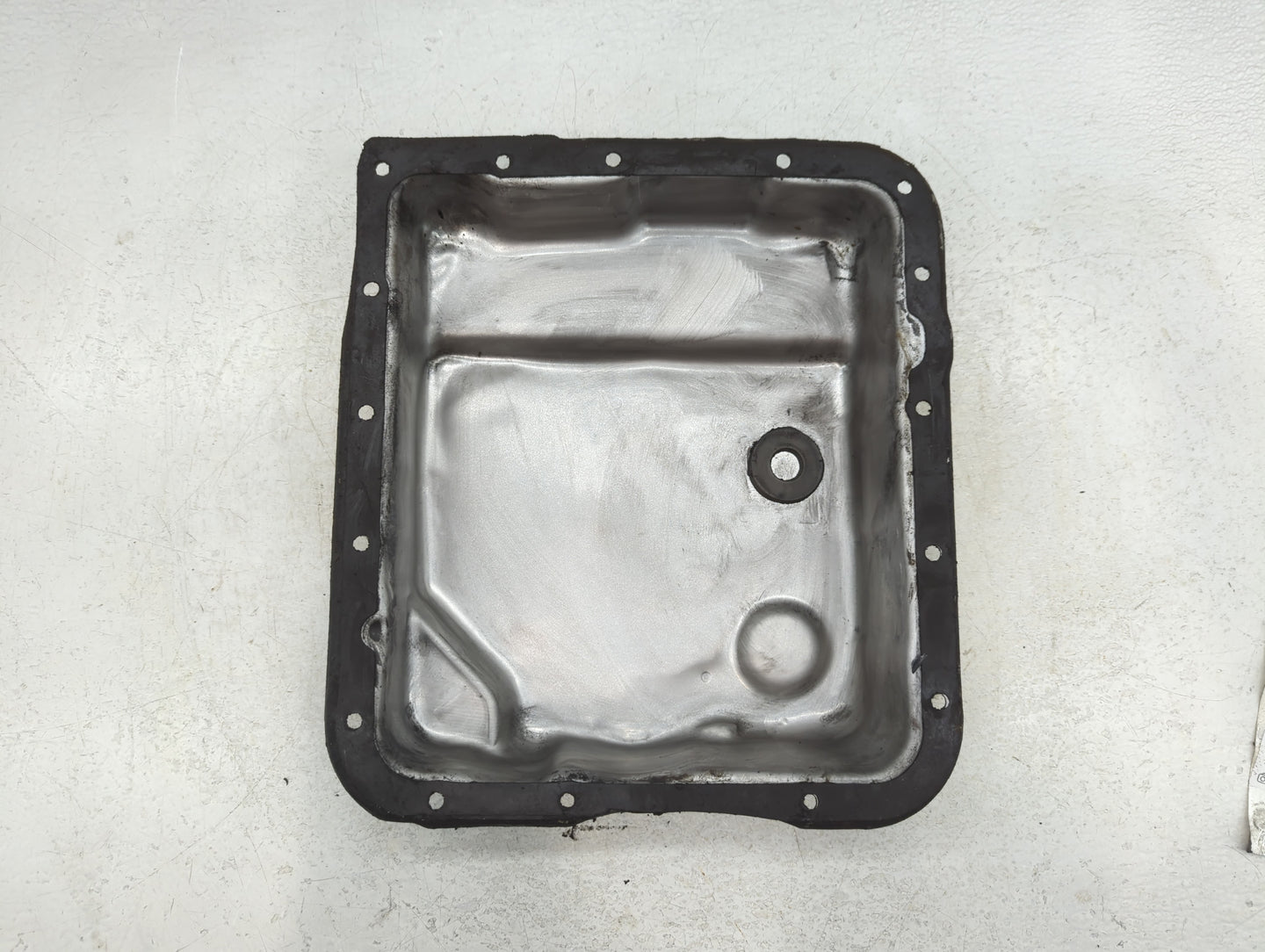 2004-2012 Chevrolet Colorado Engine Oil Pan Fits Fits 2004 2005 2006 2007 2008 2009 2010 2011 2012 OEM Used Auto Parts - Oem