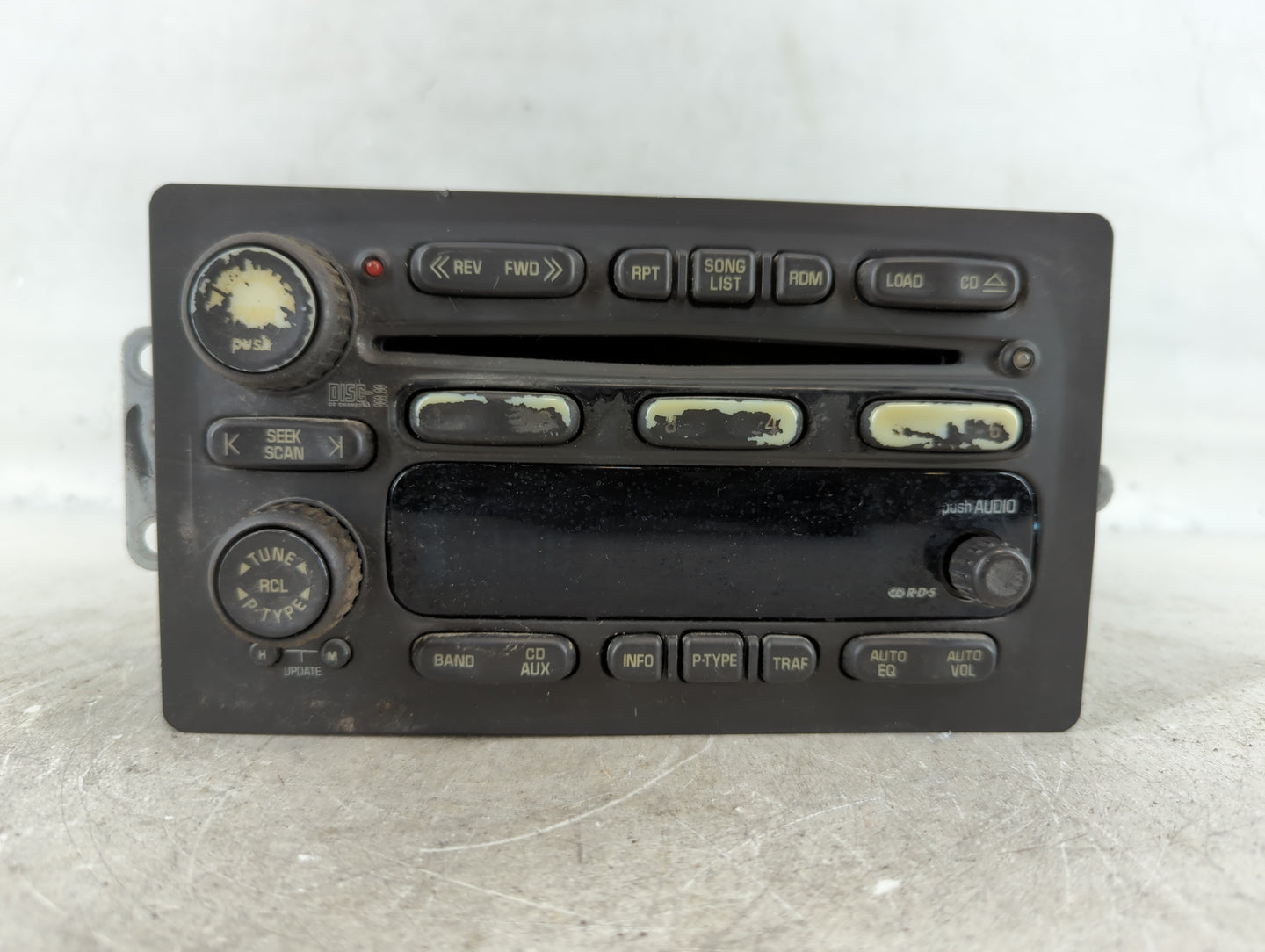 2004-2006 Chevrolet Colorado Radio AM FM Cd Player Receiver Replacement P/N:15196055 Fits Fits 2003 2004 2005 2006 OEM Used 