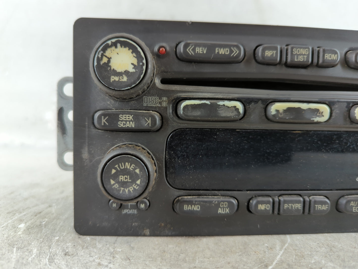 2004-2006 Chevrolet Colorado Radio AM FM Cd Player Receiver Replacement P/N:15196055 Fits Fits 2003 2004 2005 2006 OEM Used 