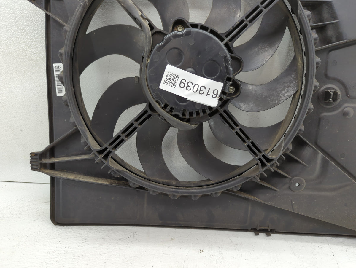 2006 Chevrolet Corsa Left Radiator Fan Motor Assembly Black - Oemusedautoparts1.com