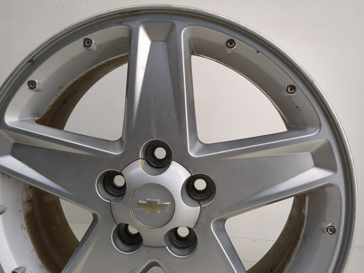 2005-2006 Chevrolet Equinox Oem Wheel Rim - Oemusedautoparts1.com