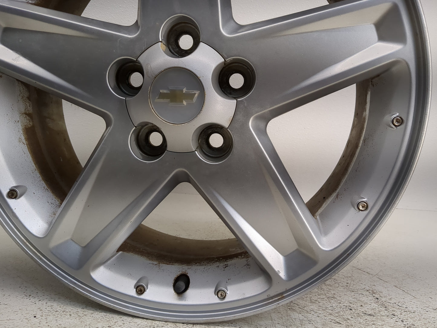 2005-2006 Chevrolet Equinox Oem Wheel Rim - Oemusedautoparts1.com