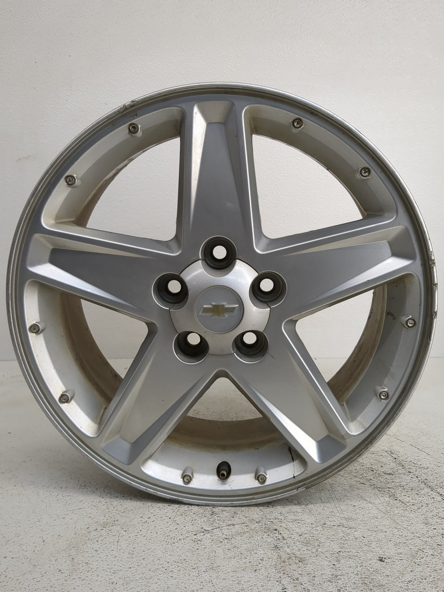 2005-2006 Chevrolet Equinox Oem Wheel Rim - Oemusedautoparts1.com