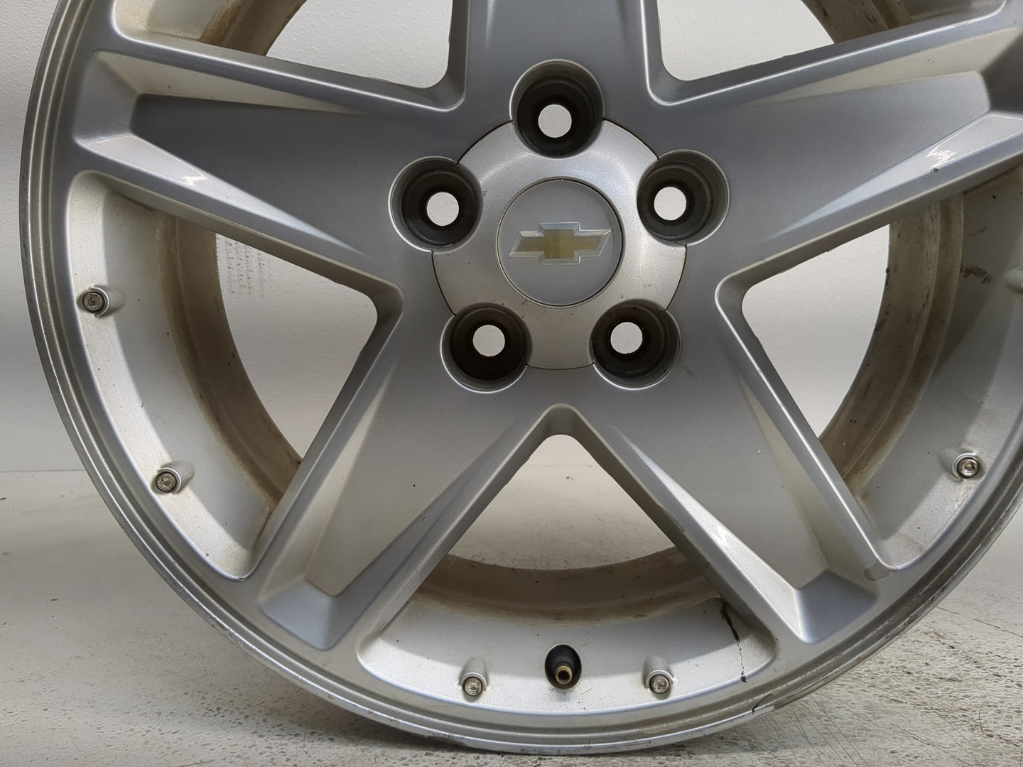 2005-2006 Chevrolet Equinox Oem Wheel Rim - Oemusedautoparts1.com
