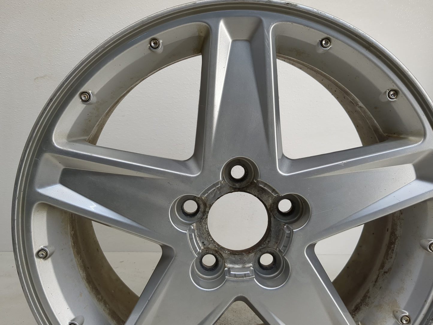 2005-2006 Chevrolet Equinox Oem Wheel Rim - Oemusedautoparts1.com