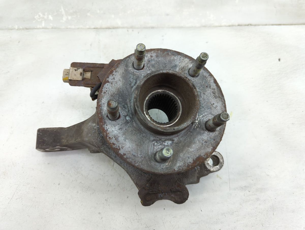 2005-2006 Chevrolet Equinox Passenger Front Spindle Knuckle Oem - Oemusedautoparts1.com