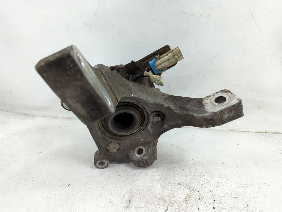 2005-2006 Chevrolet Equinox Passenger Front Spindle Knuckle Oem - Oemusedautoparts1.com