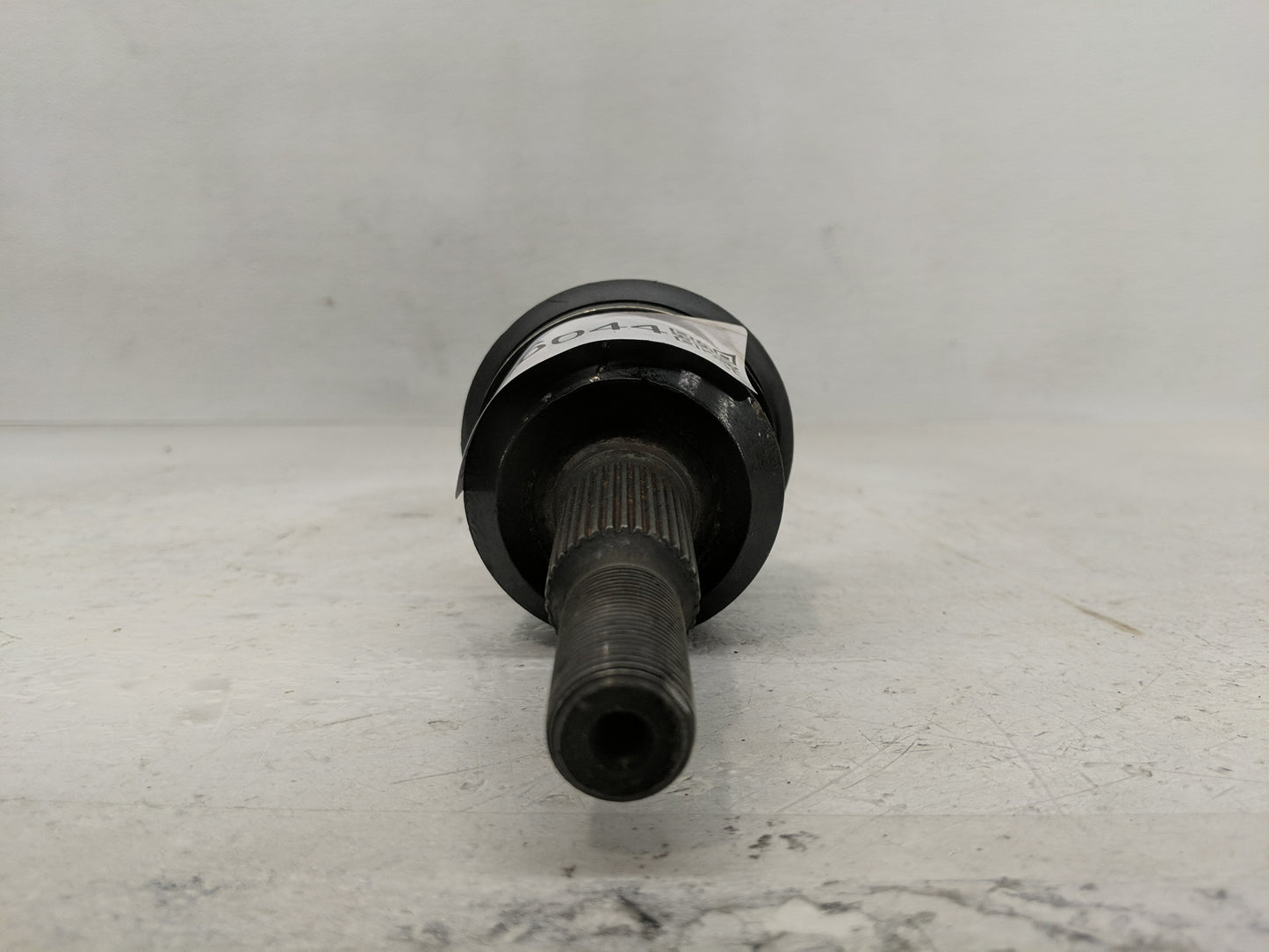 2005-2006 Chevrolet Equinox Axle Shaft Front Driver Cv C/v - Oemusedautoparts1.com