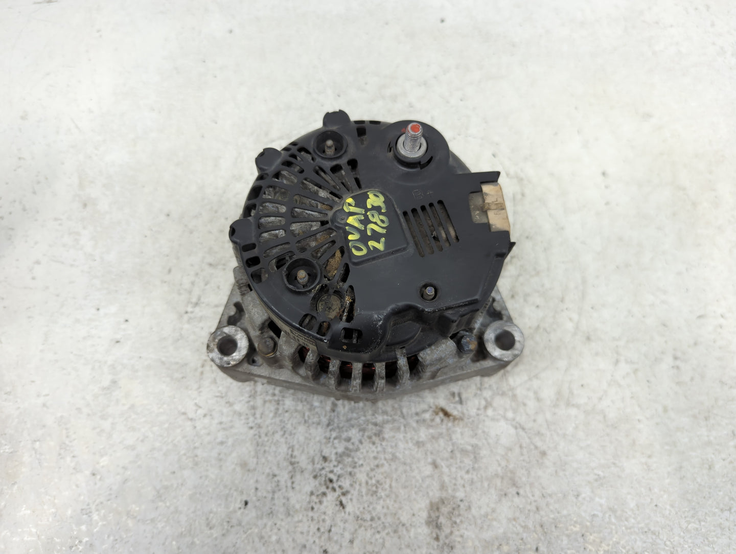 2005-2006 Chevrolet Equinox Alternator Replacement Generator Charging Assembly Engine OEM P/N:10396843 Fits Fits 2005 2006 O